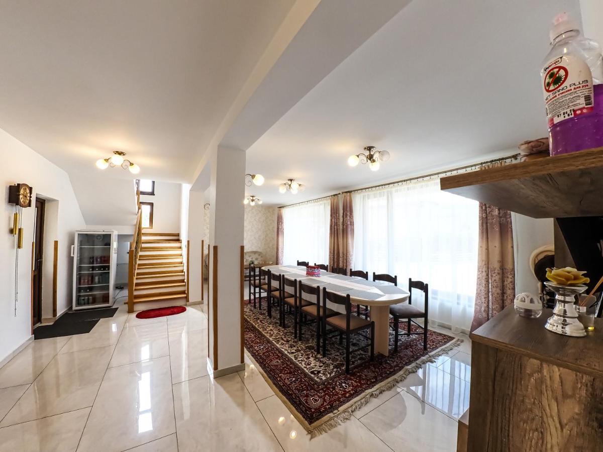 Casa Iulia Villa Pojorita Ngoại thất bức ảnh